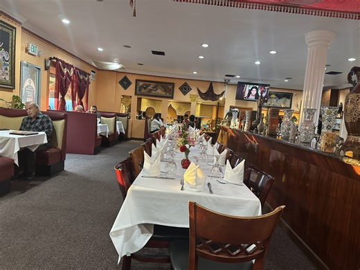 A taste of the Himalayas: India’s Tandoori brings Nepalese and Tibetan food to the South Bay