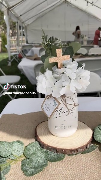 Centerpieces for First Communion Girls with Stick Boxes