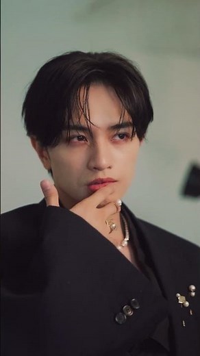 Loves People｜最懂鏡頭的男人，中島健人 ：「站在舞台上，覺得自己最像在『活著』，是一種超越身分與角色的真實感。」