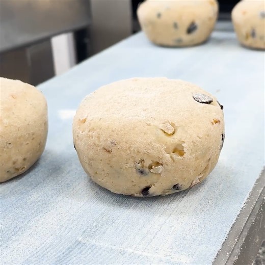 Bettys Famous Fat Rascal - Behind the Rascals