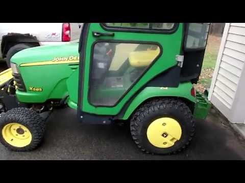 John Deere X585 Oil change and maintenance.