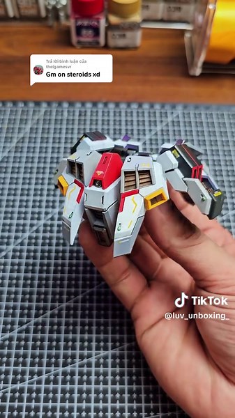 Building Zakus Model Kits: 90% Complete Update