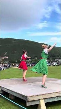 Performing Irish Dance, Scotland, Rabbie's Tours from Daniela F. 💃