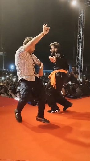 Khesari lal Yadav Stage Show 2025 . . . . . . . . . . . . #v8deio #relsvideo #viralpost #Trending #viral #viralreelsシ #viralreelsfb #viralsong #viralpost2025 #stageshow #trendingreel #trendingvideo #trendingsongs #trendingnow #trendingreelsvideo #viralreelsfacebook #videoviral #videos | Khesari Lal King