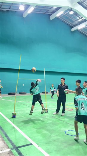 Mastering U12 Volleyball Skills: Techniques & Drills