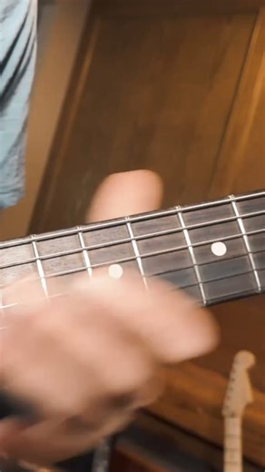 148K views · 1.9K reactions | Maj7 arpeggio over Dominant 7! | Master Guitar Academy | Facebook