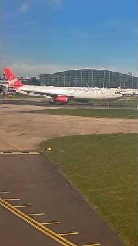 ✈️ Virgin A333 flt VS127 G-VWAG departing runway 09R at LHR to MIA. #planespotting #virginatlantic