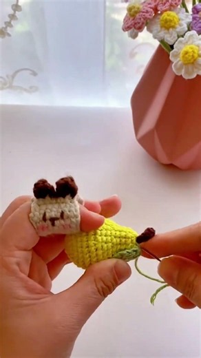 Crochet Avocado Keychain