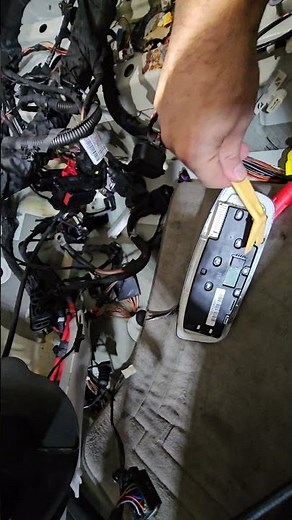 2023 mini cooper overhead control panel removal