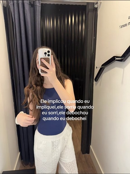 A Conexão do Sorriso: Implicância em Relações