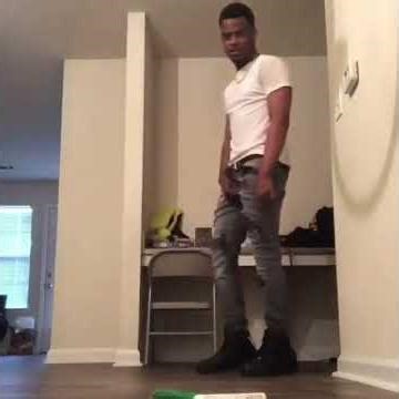 "Finna go pray right now!" #Broomchallenge gone wrong!