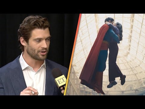 Why Superman's David Corenswet was UNCOMFORTABLE Filming Flying Kissing Scene (Exclusive)