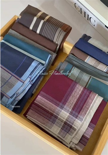 12 Classic Handkerchiefs for Everyday Use