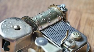 Music Box Clockwork Mechanism Close On Stock Footage Video (100% Royalty-free) 1032684659 | Shutterstock