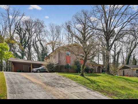 Spacious Single Family Home with 4 Bedrooms | Decatur, GA | Real Estate Video