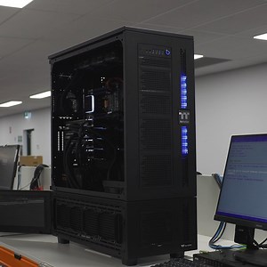 This week's 𝗠𝗔𝗗 𝗥𝗜𝗚 𝗠𝗢𝗡𝗗𝗔𝗬 is a custom workstation we recently built for one of Australia's top unis. This AMD Ryzen Threadripper Pro 5965WX based system features 4 x MSI GeForce RTX 4090 SUPRIM graphics cards and 128GB of Micron ECC RAM, and was specifically configured to be able to handle opening 7-10 tabs in Chrome (simultaneously). It will also be used in training large deep learning AI models. 🤖 | Scorptec Computers