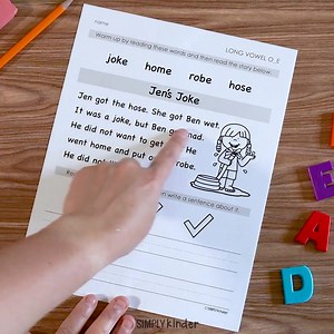 📝 Fluency Passages Kindergarten with Activities for Print, Google, and Seesaw. This bundle includes our Fluency Passages perfect for kindergarten and first grade. This is an endless bundle meaning any future fluency passages we create will be included in this bundle. ➡️ Get it here: https://www.teacherspayteachers.com/Product/Kindergarten-Fluency-Passages-Kindergarten-Comprehension-3652789 ➡️ Or on Simply Kinder here: https://www.simplykinder.com/product/fluency-passages-kindergarten | Simply K