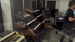 Putting an original Roland TR-808, Juno-6 & Jupiter-4 up against The Roland Cloud 🎹🎛️ | Luke Million
