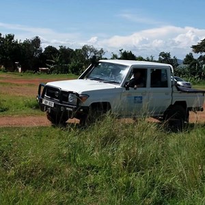 55 reactions | 4WD Training in Entebbe, Uganda -- Day 3 Video: Students practice starting a stalled vehicle on a hill, an important 4WD skill Photo 1: A local soccer field makes for a great 4WD practice area Photo 2: Students practice setting up a winch pull #4wdtraining #jaarslandops #winch | JAARS, Inc. | Facebook