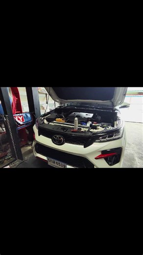 Toyota Fortuner TRDมาจากพระราม3 ✅เปลี่ยนน้ำมันLiquimoly สังเคราะห์แท้ 5w30 ✅เปลี่ยนกรองน้ำมันของแท้ ✅เปลี่ยนน้ำมันเฟืองท้ายสังเคราะห์แท้ LSD 🎁รับของแถม ฟลัซชิ่งล้างภายในเครื่อง Oil additive เคลือบเครื่องยนต์ มูลค่า1200บาทฟรี Liquimolyรังสิต 0841350555 Line: todsaporngsa #Toyota #Fortuner #เปลี่ยนถ่ายน้ำมันเครื่อง #เปลี่ยนน้ำมันเฟืองท้าย