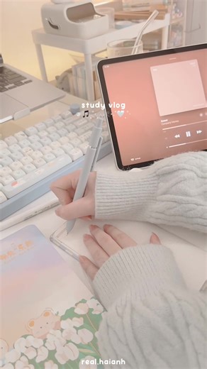 Apple Music: Enhance Your Study Sessions with Playlists