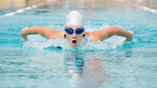 Te enseñamos los pasos para inscribirte a prácticas de natación en el CEFE