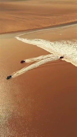 Riding World’s Highest Tides | Tidal Bore Rafting Nova Scotia #Shorts #novascotia #atlanticocean YYC