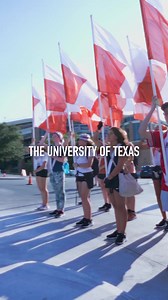 🤠 Bravin’ the Texas heat with good vibes ✌️ | The University of Texas Longhorn Band
