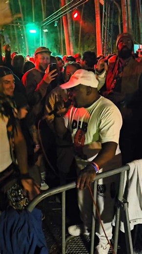 🌳💥 Dub Forest on fire! Channel One Sound System Macky Banton in the crowd at Reggae Geel Festival—18-inch corner blasting pure reggae energy! 🎶🔥 Who else feels the bass straight to the soul? Tag your festival crew below! 👇🌿 | Reggae-agenda