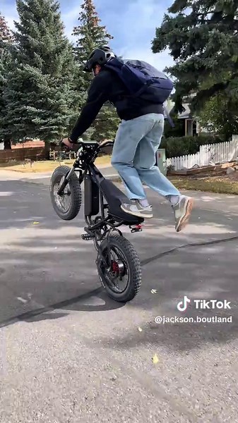 Amazing Wheelie Stunts Compilation