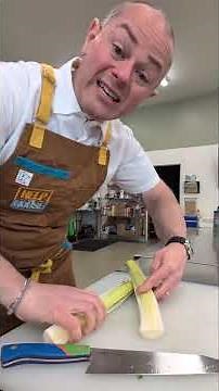 Using leeks #leeks #vegetables #howtocook #onion #food #cooking #chef #stock #everydayisfeastday