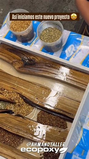 6.5K views · 24 reactions | El café y la resina EcoPoxy se conjuntan para crear un proyecto deslumbrante, con la maestría de @ahmanotaller Conoce más en nuestra página bit.ly/EcopoxyMX #resinart #resinartist #resinas #resinartwork #resinaepoxi #joyasconresina #resinaccessory #resinaepoxy | EcoPoxy LATAM | Facebook