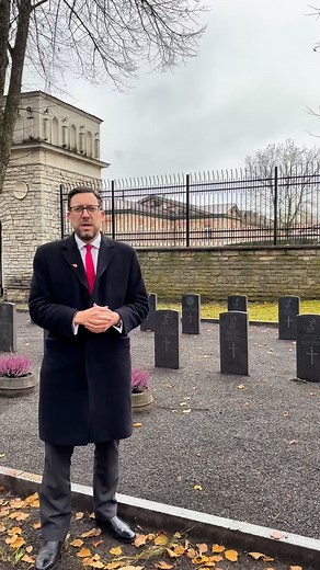 Linda Soomre, MBE - an Estonian lady, who during the Soviet occupation, bravely preserved the graves of British servicemen who died fighting for Estonian independence. | British Embassy Tallinn