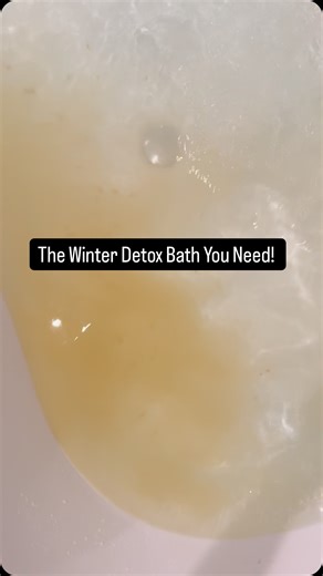 Yes I’m posting about ginger baths again.. it’s my favorite winter tradition. Winter hits and suddenly circulation slows, muscles tighten, and detox pathways get sluggish. So I reach for my favorite thing.. ginger powder in my bath. Here’s the magic: ✨ Deep Warming Circulation Boost Ginger stimulates blood flow, helping your body warm up and move lymph—key for detox when you’re sick. ✨ Sweat Support = Detox Support Ginger hot water = a gentle, natural sweat that helps your body clear things out 