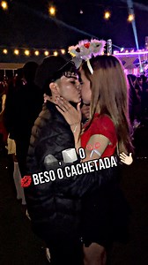𝔅𝔬𝔬𝔷𝔊𝔞𝔫𝔤 | 𝔜𝔬𝔲𝔱𝔲𝔟𝔢𝔯🥷🏼💤 on Instagram: "PIEDRA, PAPEL O TIJERA, BESO💋 o CACHETADX👋🏻 . . . . . . . #sonora #explore #obregon #humor #reels #explorepage #boozgang #fiesta #besos #cachetadas #kisscam #difuerte #viral #short"