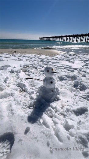 ❄️ January 22nd, 2025. SNOW on Pensacola Beach, Florida. Never in my wildest dreams did I ever think we’d be building a snowman on a beach in Florida. What a great memory to look back on! #pensacolavibes #pensacola #snow | Pensacola Vibes
