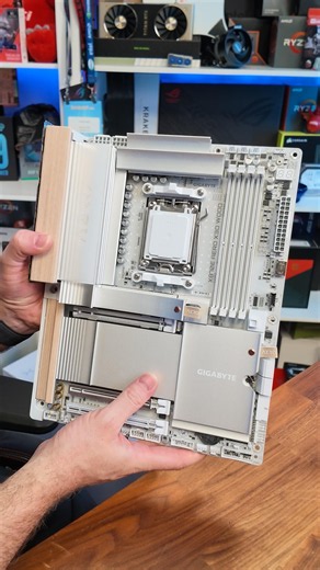 Is Wood Grain The Next Big PC Trend? 🪵
