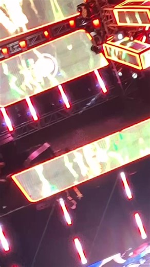 Quisiera nacer de nuevo Para decirle a mi madre ❤️ Mamita, cuánto te quiero💕 Y tantas cosas de niña🥹