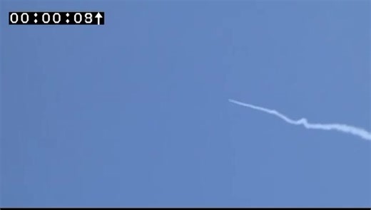 DRDO successfully completed User Evaluation Trials of the Next Generation Akash (Akash-NG) missile system, paving the way for its induction into the Indian Armed Forces. The system demonstrated high precision against diverse aerial threats, including high-speed, low-altitude and long-range high-altitude targets. Equipped with an indigenous RF seeker, dual-pulse solid rocket motor, and fully homegrown radars and C2 systems, Akash-NG marks a major boost to India’s air defence capability. @Spokespe