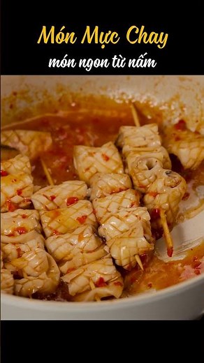 Vegetarian squid made from king oyster mushrooms is delicious.