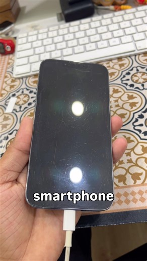 Why screen protector is so IMPORTANT? #shorts #smartphone