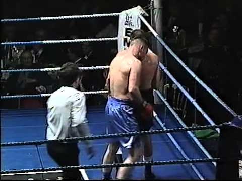 Llandovery Boxer, Robert Peel V's Barry Thorogood, (Cardiff Boxer). Welsh Middle weight Title