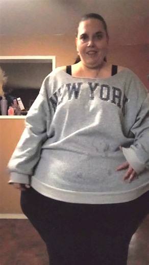 Jazzy Pear on Instagram: "Is it really only Tuesday today. At least my outfit today is comfy. Big Savings Bigger Hauls The Biggest Sale! Shop the trendiest at HE SOCKS,WDY,SHEIN CURVE+,Maweii,XIXITIAO Inc,SQJZ,Solecia . 🔍 Search WJ8FG to shop my trendies picks on SHEIN! 🔥 #SHEINsaveinstyle #ad #SHEINBlackfriday #SHEINBigSale Use 25PSCjazzypear035 to get discounts! @shein_us @sheinofficial UP TO 90% OFF #bbw #bbwpear #bbwpearshape #pear #embraceyourcurves #curvygirl #curvy #beauty