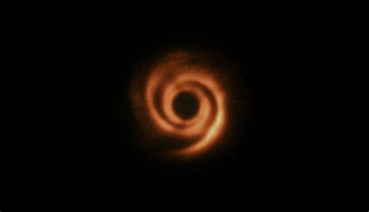 ESO's Very Large Telescope Spots Newfound Protoplanet Sculpting Patterns in a Distant Star's Disc