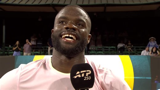 Frances Tiafoe on Kevin Durant leaving when he went to a 3rd set during his match in Houston"I seen KD left when I went 3 sets. He's old as hell so he had to go back and get some rest" 😭😭😭😭😭😭