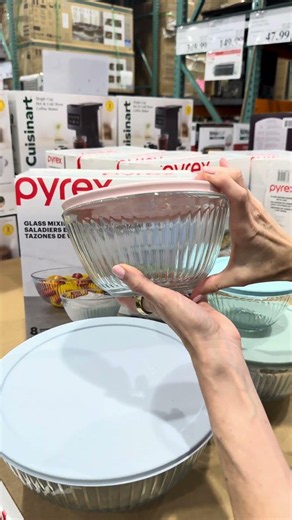 New 8 piece Pyrex set at Costco!