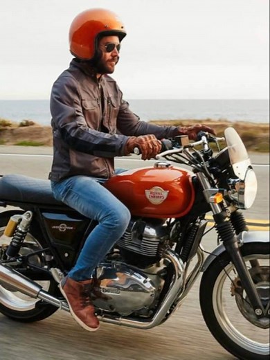 Heavy feel, but pure thrill! 🔥Royal Enfield Interceptor 650 proves that power + comfort can still