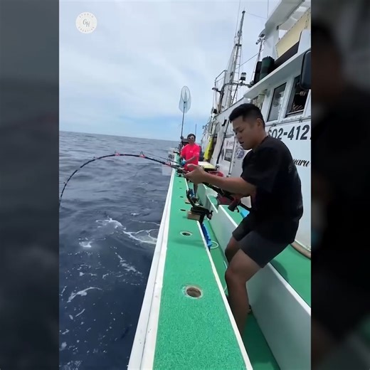 The fishing rod felt like it was about to break😆 | CarpStore