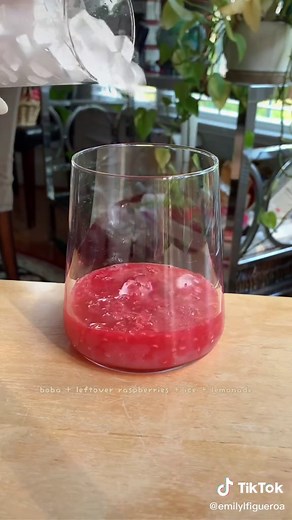 Delicious Raspberry Lemonade Boba Recipe with a Twist!
