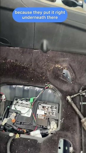 2016 Jeep grand Cherokee battery replacement